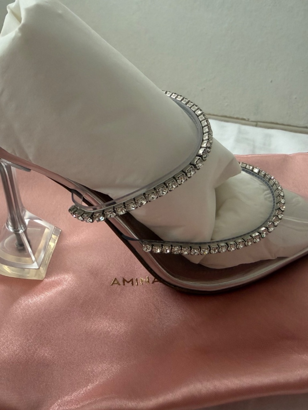 Amina muaddi heels new - Picture 4 of 6